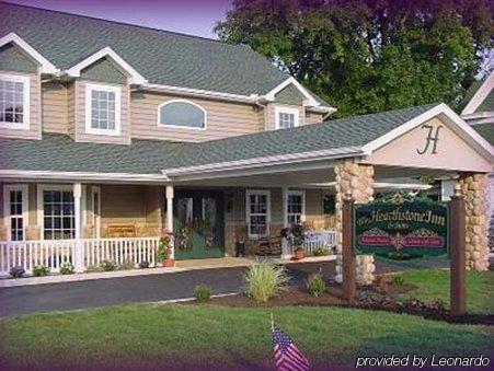 Hearthstone Inn & Suites Cedarville Exterior photo